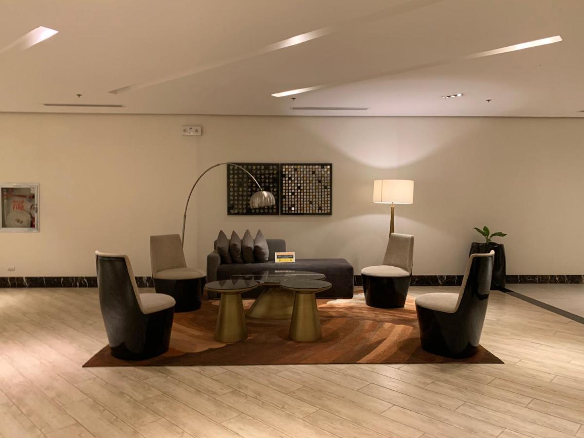 דירות מקטאן Mactan Newtown Deluxe Island Breeze מראה חיצוני תמונה