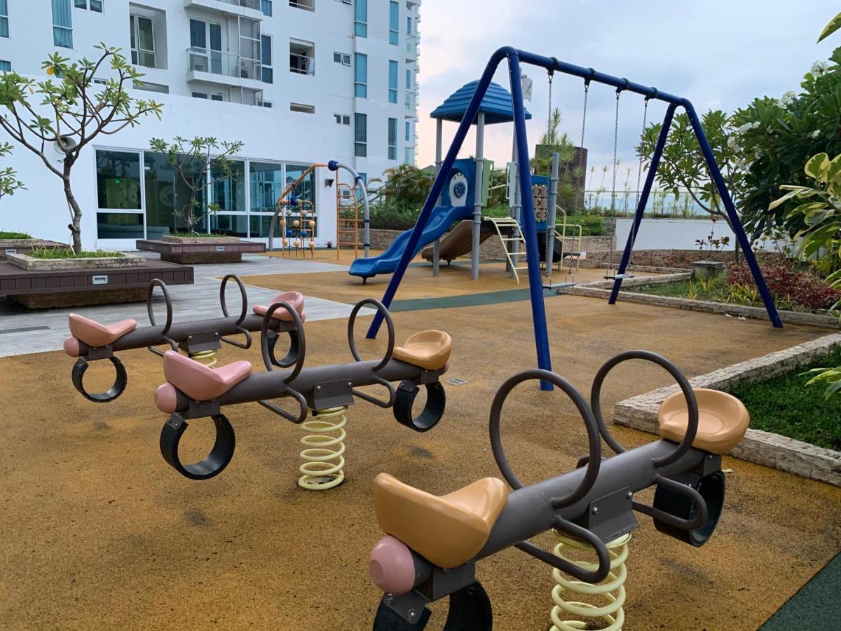 דירות מקטאן Mactan Newtown Deluxe Island Breeze מראה חיצוני תמונה