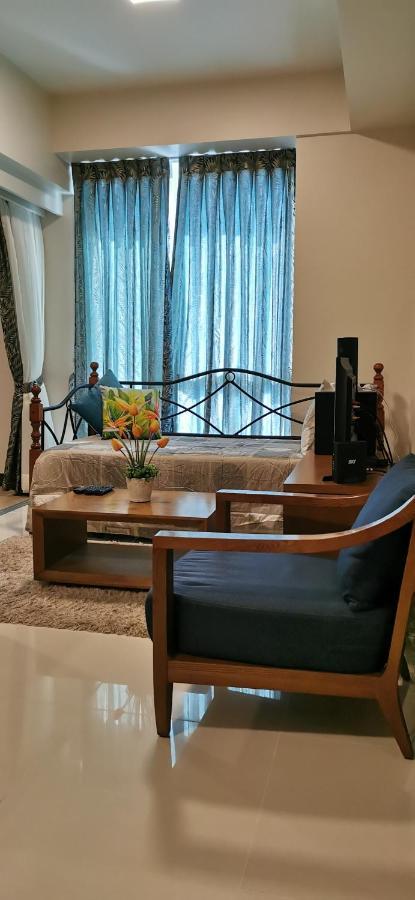 דירות מקטאן Mactan Newtown Deluxe Island Breeze מראה חיצוני תמונה
