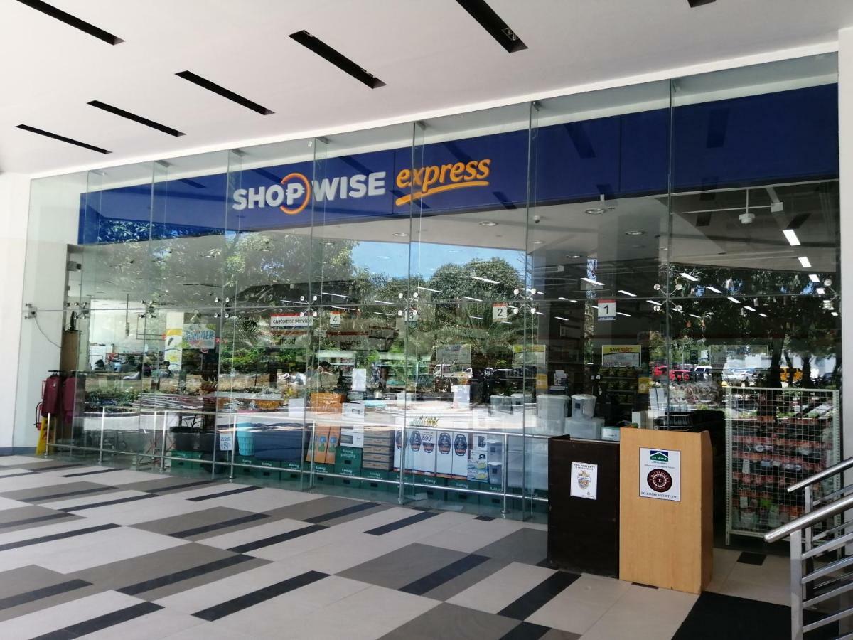 דירות מקטאן Mactan Newtown Deluxe Island Breeze מראה חיצוני תמונה